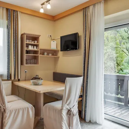 Apartamento Charming In With Mountain Views Zell am See