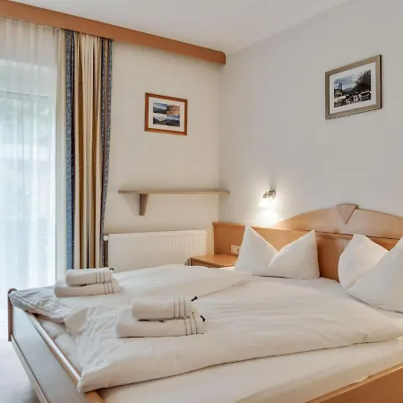 Charming In With Mountain Views Apartamento *