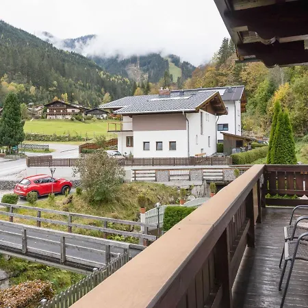 Charming In With Mountain Views 公寓 *