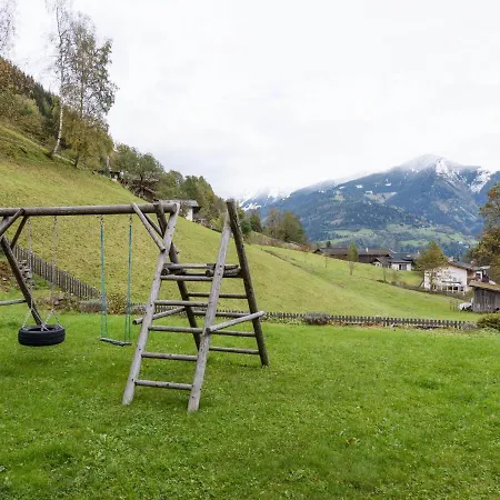 Charming In With Mountain Views Apartamento *